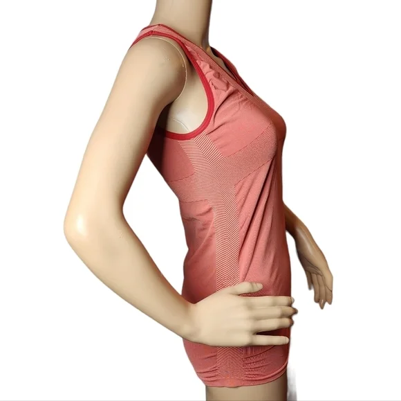 Athleta tank top. - Picture 4 of 13